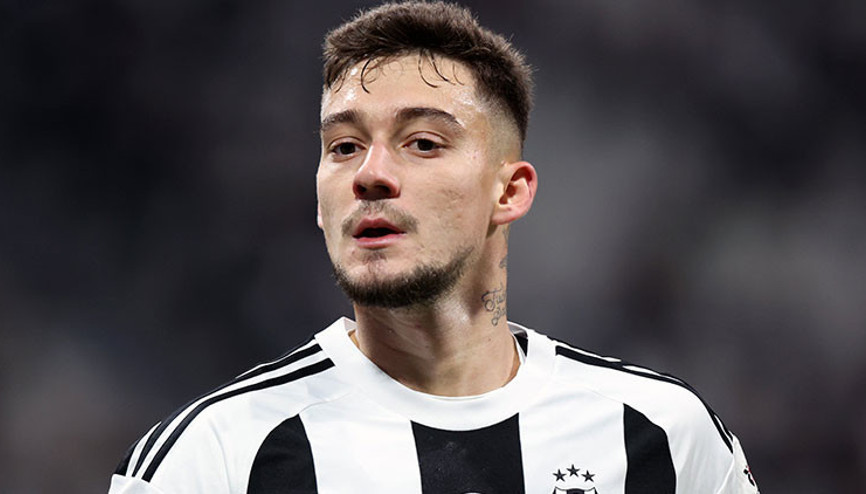 Trabzonspor, Beşiktaşlı Muçi’nin transferini KAP’a bildirdi