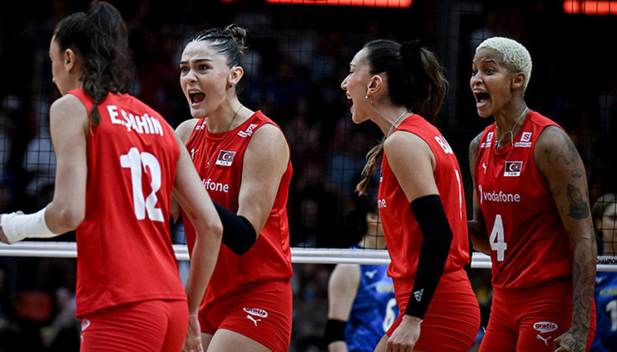 TRT 1 CANLI VOLEYBOL MAÇI İZLE (FİLENİN SULTANLARI FİNAL MAÇI) || Filenin Sultanları Türkiye - İtalya Dünya Şampiyonası final maçı kaçıncı kanalda, şifreli mi Şampiyonluk maçı naklen ve canlı takip ekranı