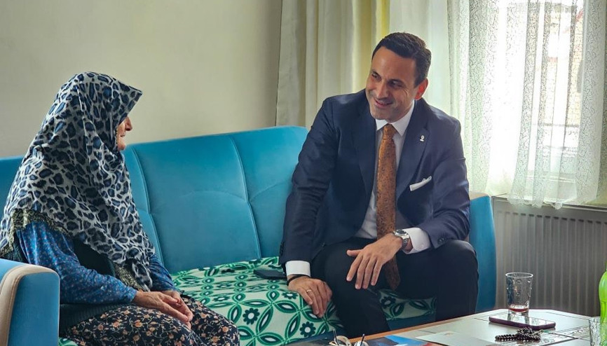 AK Parti MKYK Üyesi Naim Makas: Terörsüz Türkiye, Türkiye Yüzyılı’nın en stratejik hedefidir AK Parti MKYK Üyesi Naim Makas: Terörsüz Türkiye, Türkiye Yüzyılı’nın en stratejik hedefidir