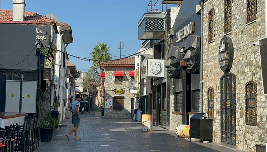 Marmariste, Barlar Sokağında silahlı kavga: Biri ağır 2 yaralı