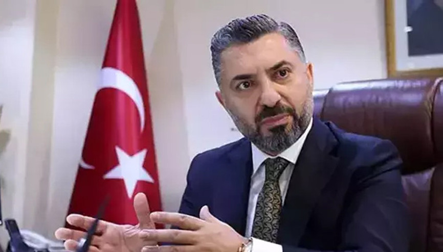 RTÜK Başkanı Şahinden İzmirdeki silahlı saldırıya ilişkin yayıncılara uyarı RTÜK Başkanı Şahinden İzmirdeki silahlı saldırıya ilişkin yayıncılara uyarı