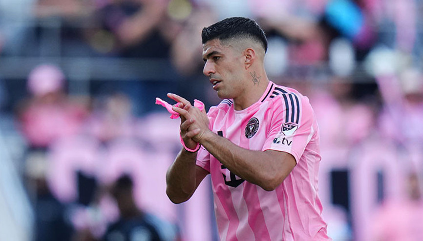 Luis Suareze tükürme olayı nedeniyle men cezası