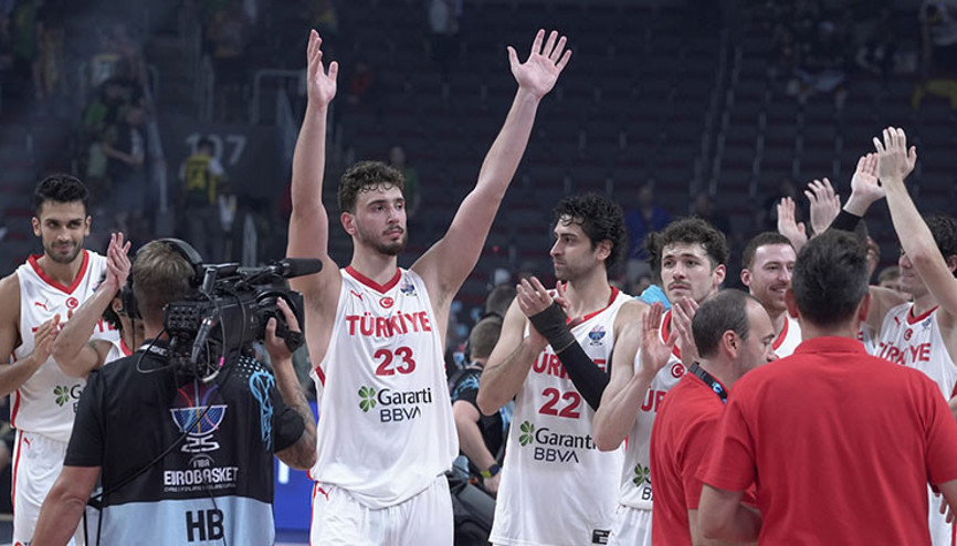 Gözümüz ve gönlümüz 12 Dev Adamda