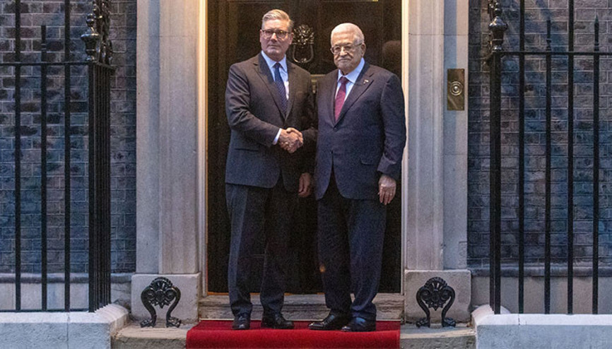 İngilterede Starmer ve Abbastan kritik görüşme