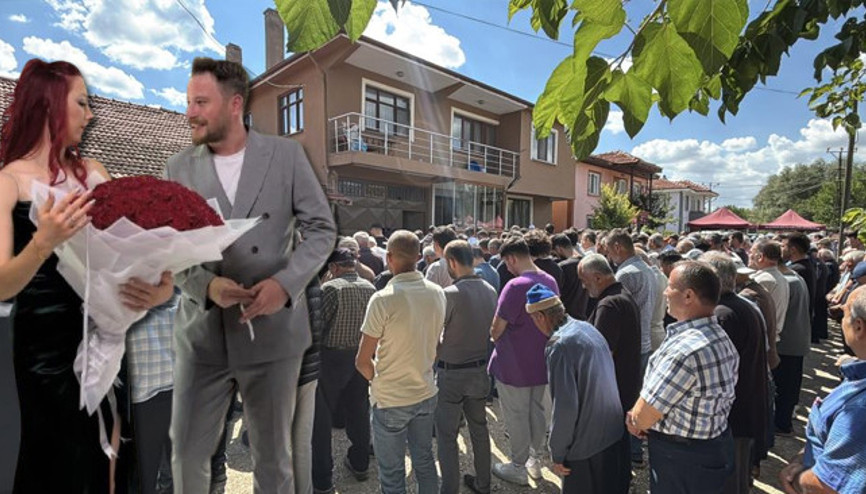 İki gün önce nişanlanmıştı Genç DJ gözyaşlarıyla son yolculuğuna uğurlandı