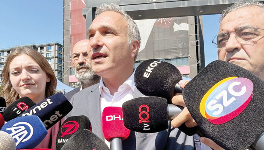 CHP İstanbul’da nöbete devam