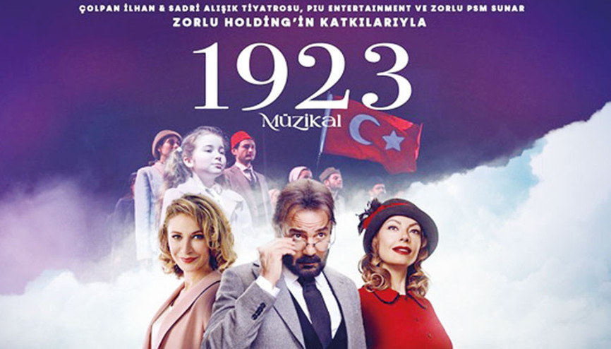 1923 sahnelere veda ediyor