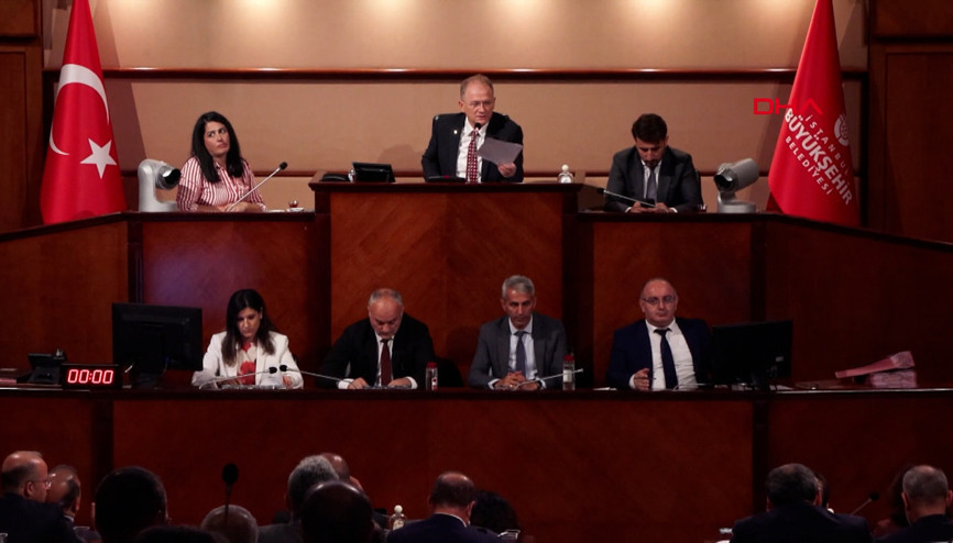 İstanbulda toplu ulaşım ve taksi fiyatlarına zam