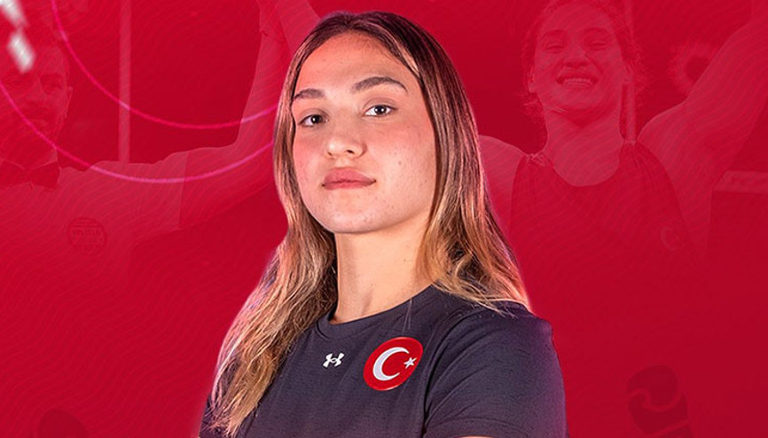 Büşra Işıldar, dünya ikincisi oldu