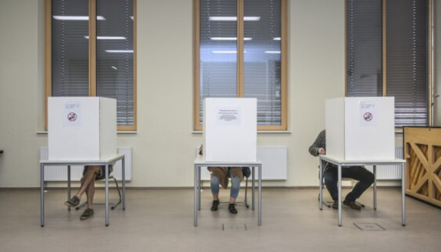 CDU kazandı, AfD güçlendi