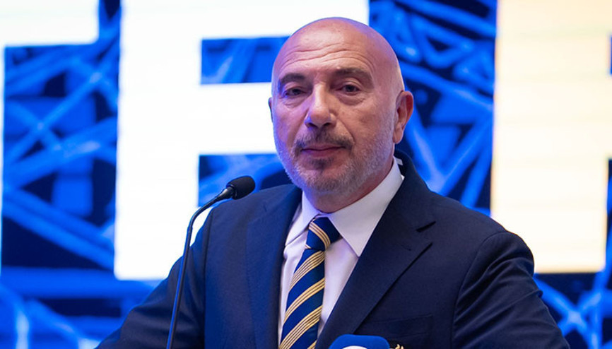 Hakan Bilal Kutlualp, Fenerbahçe başkan adaylığından çekildi