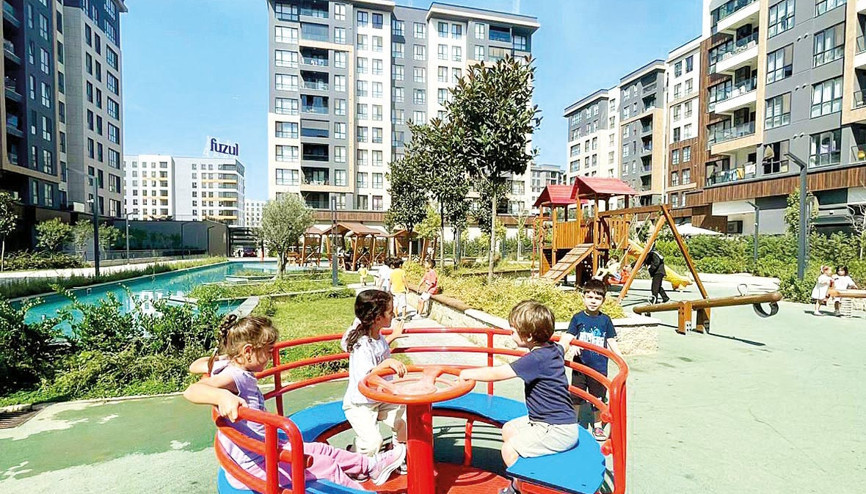 Miniklerin sınıfı siteye geldi