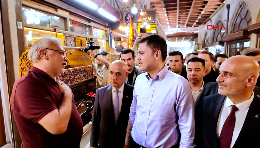 Bakan Kurum: Her evde huzuru, mutluluğu görene kadar mücadele edeceğiz