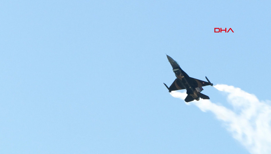 TEKNOFEST İstanbul’da uçuşlar başladı: SOLOTÜRK ve Hürkuş gösterileriyle nefes kesti