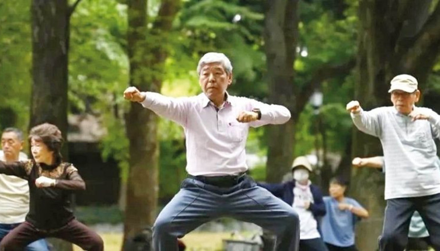 Japonya’da 100 yaş rekoru