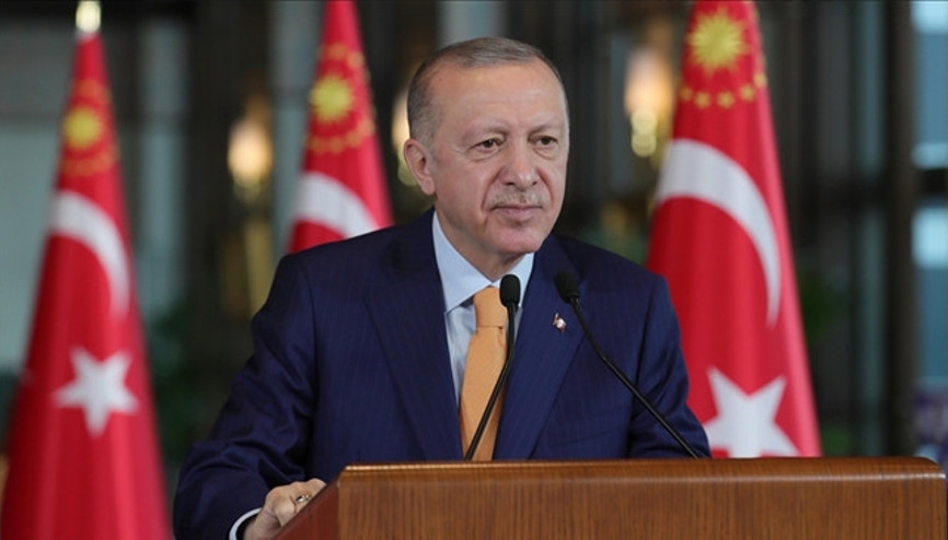 Cumhurbaşkanı Erdoğan: Kimse bize tarih dersi vermesin Cumhurbaşkanı Erdoğan: Kimse bize tarih dersi vermesin