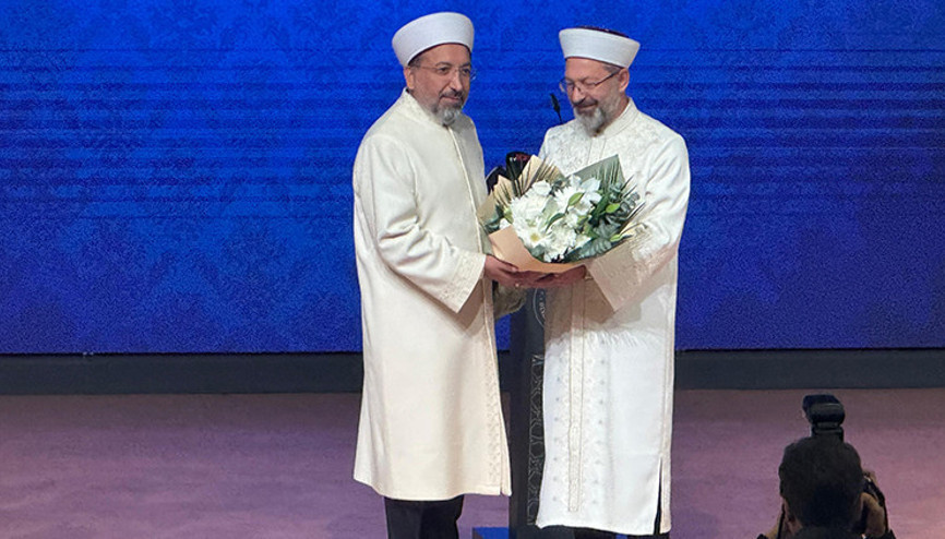 Diyanet İşleri Başkanı Arpaguş, görevi Erbaştan devraldı