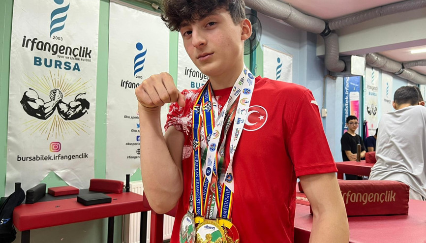 Öğretmeninin tavsiyesiyle başladı dünya şampiyonu oldu