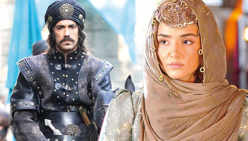 Kostümler için 2500 metre kumaş kullanıldı