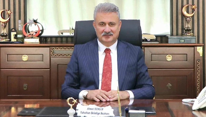 Bakanlık duyurdu: Yahşihan Belediye Başkanı Sungur görevden uzaklaştırıldı