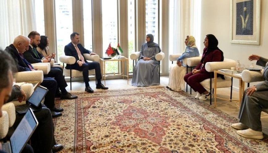 Bakan Kurum BAEli mevkidaşı Shamsi ile görüştü