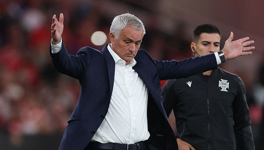 Jose Mourinhoya 90+1 şoku Benficadan sürpriz kayıp