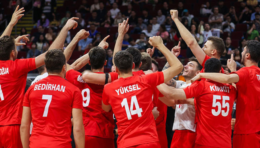 Filenin Efeleri, Polonya önünde