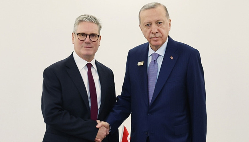 Son dakika haberi... Cumhurbaşkanı Erdoğan İngiltere lideriyle görüştü