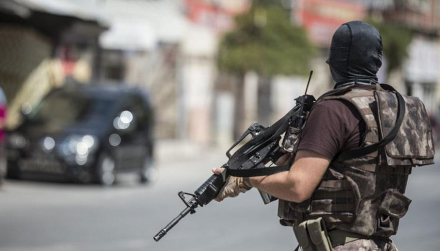 MİTten DEAŞ operasyonu Şüphelilerin 8’i ölü, 2’si yaralı, 4’ü sağ olarak ele geçirildi