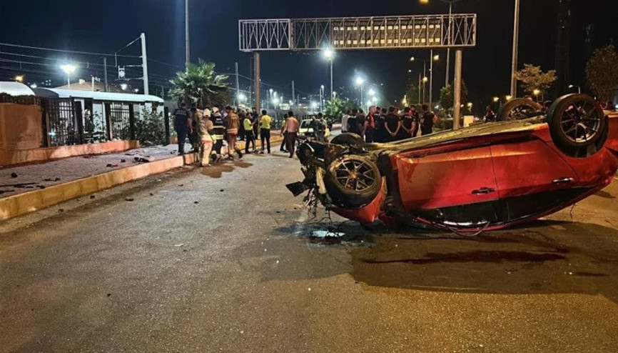 Hatayda korkunç kaza Kaldırımda yürüyen yayalara çarptı: 3 ölü, 3 yaralı