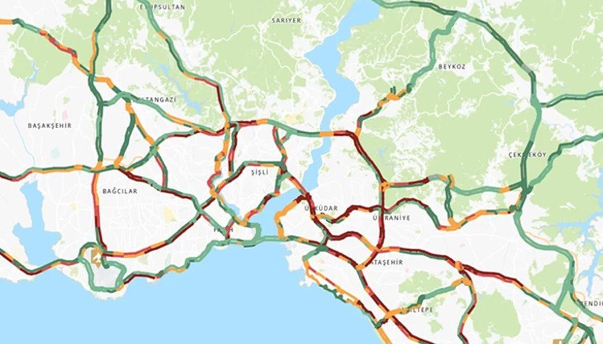 İstanbulda trafik kilit İşte son durum