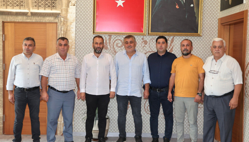 Aksuda başkandan sonra CHPli 6 meclis üyesi de istifa etti