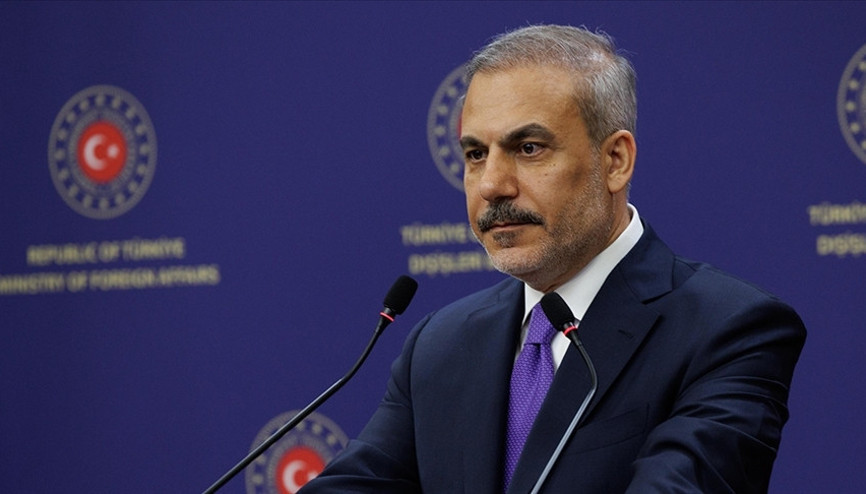 Bakan Fidandan peş peşe telefon trafiği... Suudi Arabistanlı, Ürdünlü ve Katarlı mevkidaşları ile telefonda görüştü Bakan Fidandan peş peşe telefon trafiği... Suudi Arabistanlı, Ürdünlü ve Katarlı mevkidaşları ile telefonda görüştü