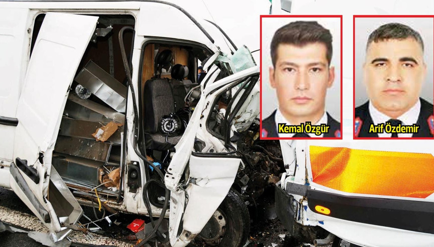Otoyolda kahreden kaza... 2 asker şehit oldu 1 sivil can verdi 3 kişi yaralandı