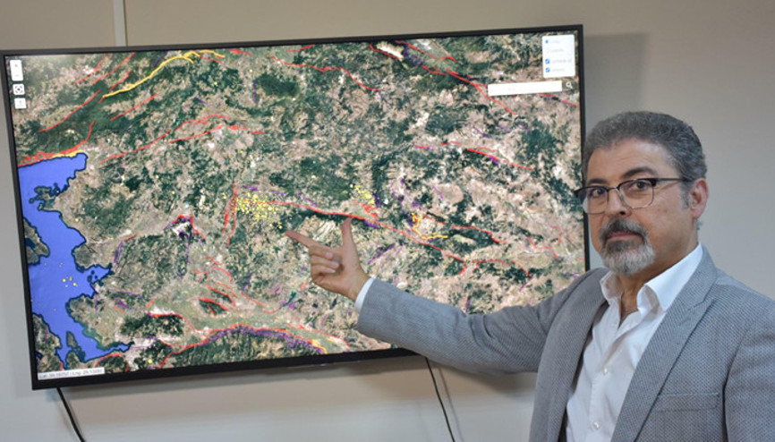 Prof. Dr. Sözbilir: Simav Fay Zonundaki ölü faylar aktif oldu Deprem fırtınası sürecek Prof. Dr. Sözbilir: Simav Fay Zonundaki ölü faylar aktif oldu Deprem fırtınası sürecek