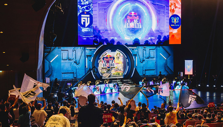 Red Bull Home Ground’da Grup Aşamaları Başlıyor