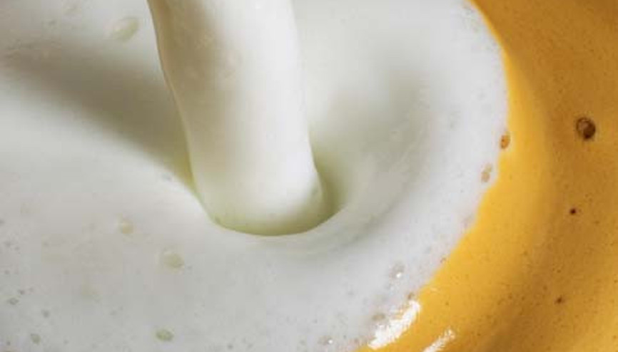 Günde iki fincan içmek kalp hastalığı riskini azaltıyor İşte kafeinin kalp sağlığı üzerinde etkileri