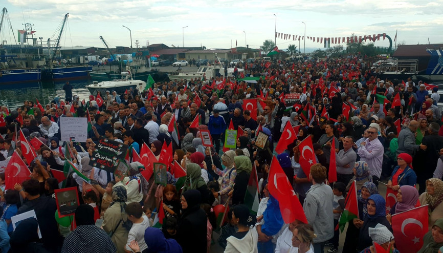 Gazze’ye insani yardım ulaştırmak isteyen filoya Akçakoca’dan destek
