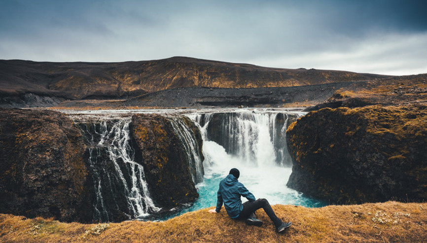 Volkanların gölgesinde, Kuzey Işıkları eşliğinde bir arınma: İzlanda Volkanların gölgesinde, Kuzey Işıkları eşliğinde bir arınma: İzlanda