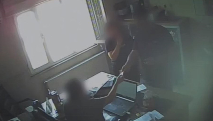 Gaziantepte para karşılığı rapor hazırlayan doktor, gözaltına alındı