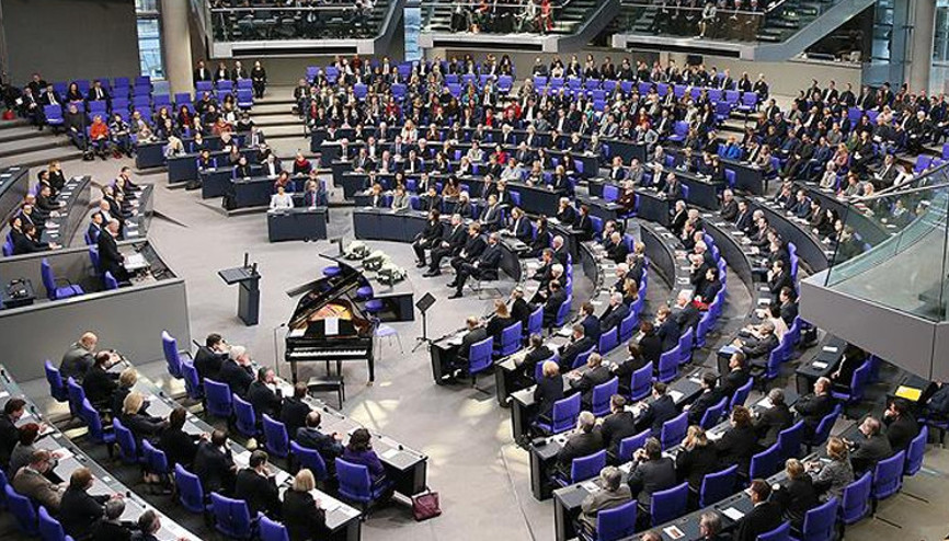 Koalisyonda Askerlik Yasası sancısı