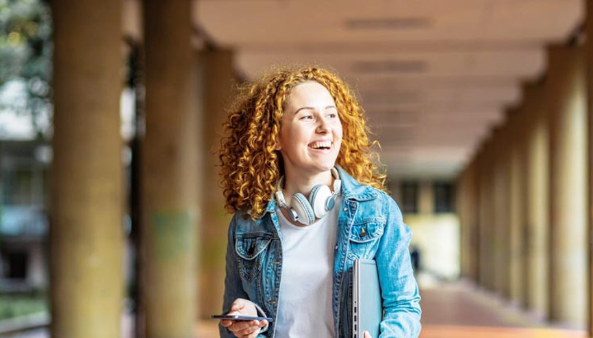 Yeni mezunlar iş hayatına atılmak için acele etmiyor... Gençler önce nefes almak istiyor