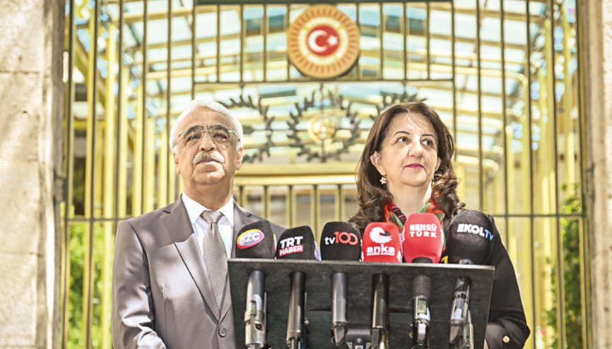 İmralı Heyeti ile görüşen Öcalan: Sözümüzün arkasındayız