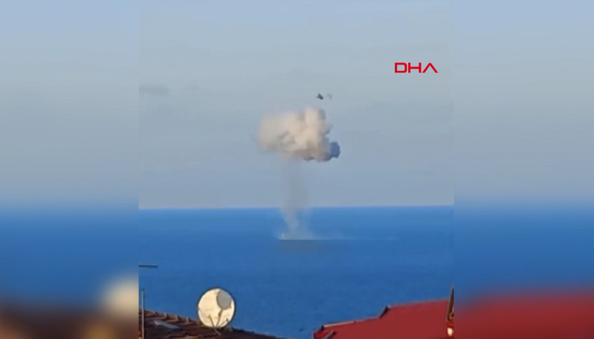 Trabzon açıklarında bulunan insansız deniz aracı, kontrollü olarak imha edildi
