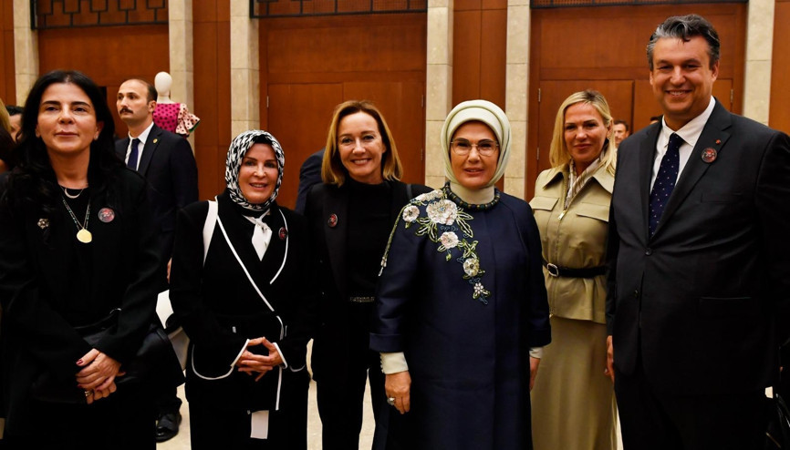 Emine Erdoğan, Gazzeye destek için düzenlenen flamenko gösterisine katıldı