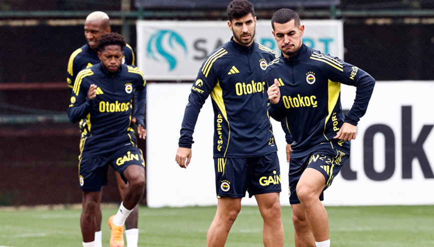 Fenerbahçe, hazırlıklarını çift antrenmanla sürdürdü
