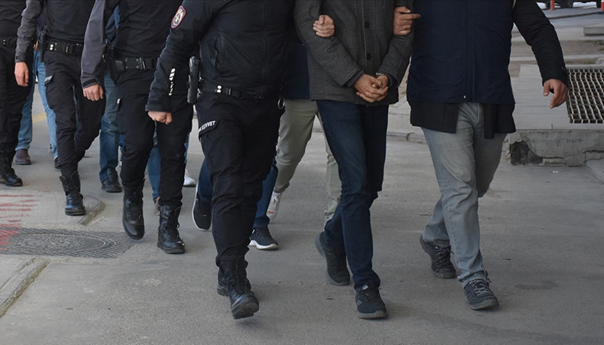 Bursada rüşvet operasyonu: 21 gözaltı Eski belediye başkanı da var