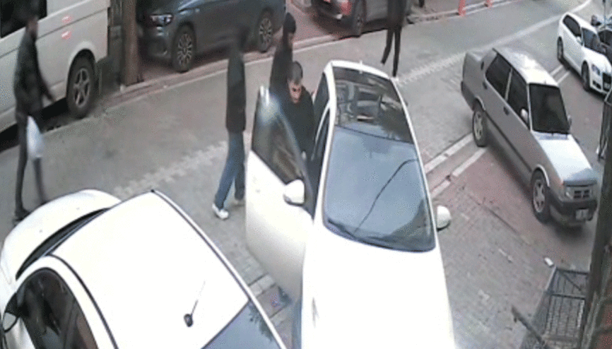 Avukat Serdar Öktem cinayetinde şüphelilerin ifadesi ortaya çıktı Hücre evinden çıktıkları anlar kamerada Avukat Serdar Öktem cinayetinde şüphelilerin ifadesi ortaya çıktı Hücre evinden çıktıkları anlar kamerada