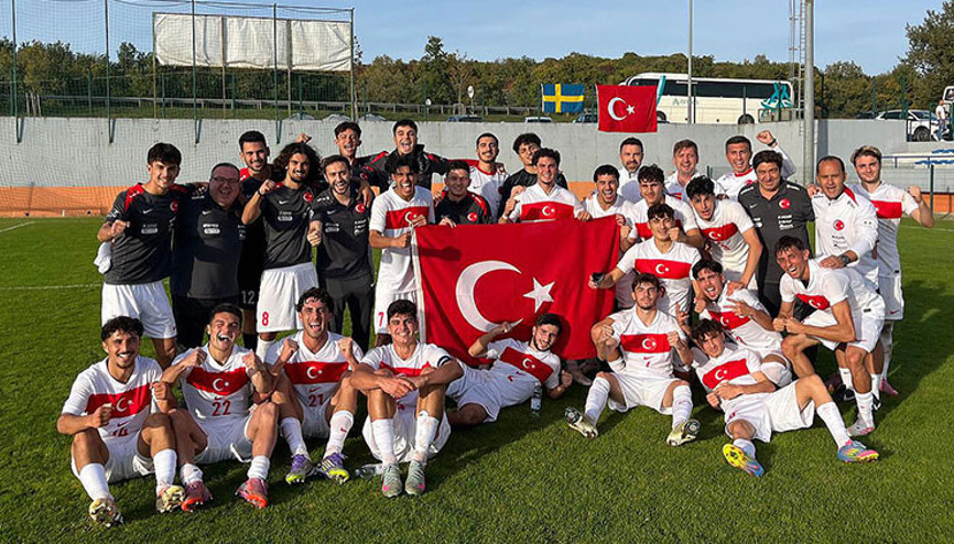 19 Yaş Altı Milli Futbol Takımından 4 gollü prova