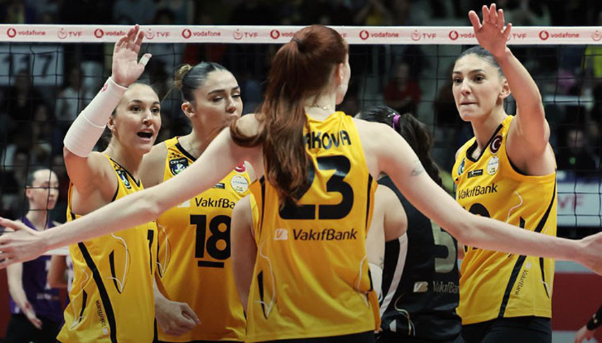 Vakıfbank, sezona galibiyetle başladı